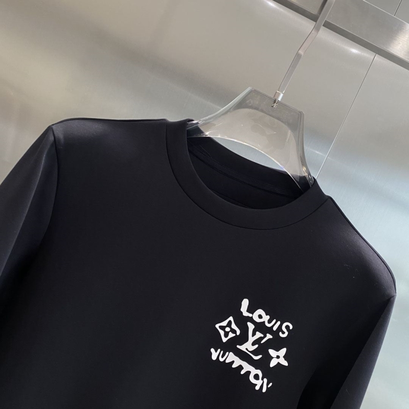 l0vis Vvtt0n t-shirt